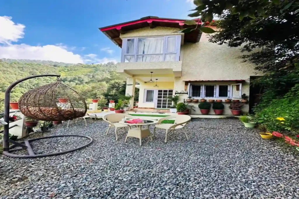 Luxury 4BHK Villa In Ramgarh, Uttarakhand - Vanyara By Saanjh Stays