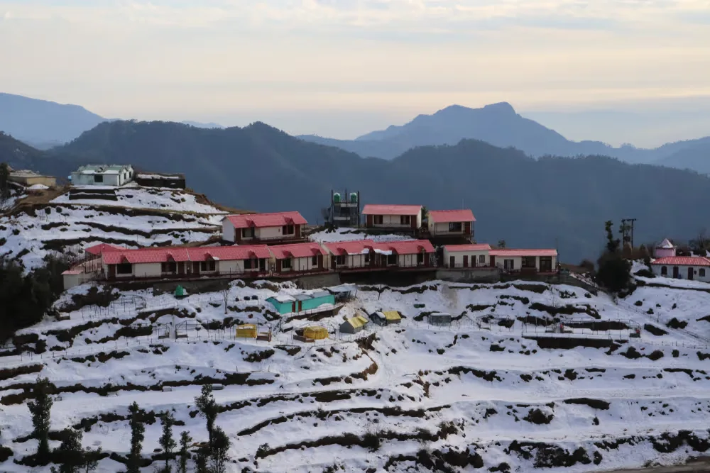 Choose the Right Room for Your Mussoorie Snowfall Trip