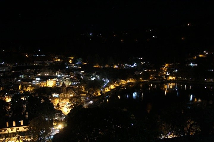 Close to town (under 12 km)